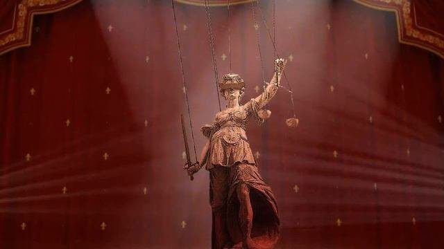 Видео поздравление с днём работника суда